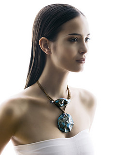 Click to see integration with the Slimbox plugin