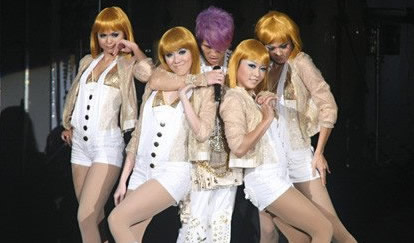 �ܸ�͸��װ���������衡����������